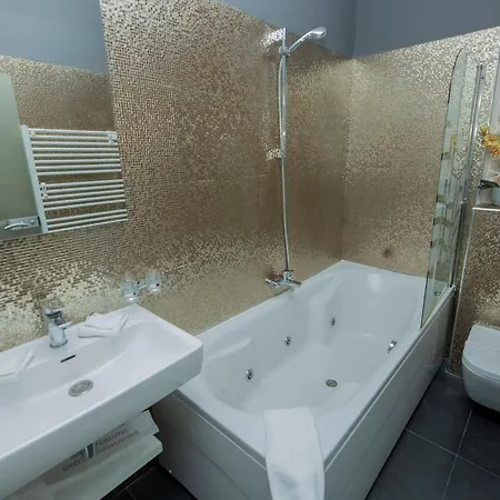 Hotell A Heritage 4*