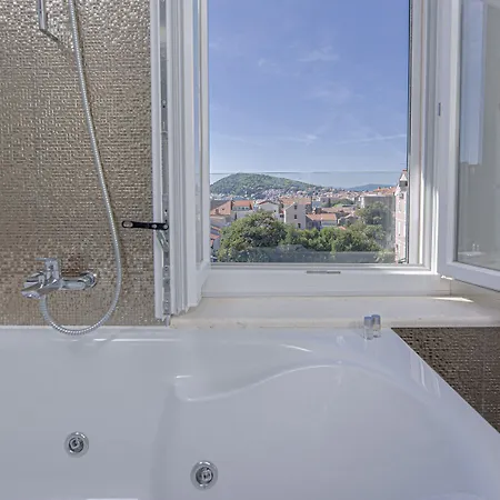 A Heritage Hotel 4*