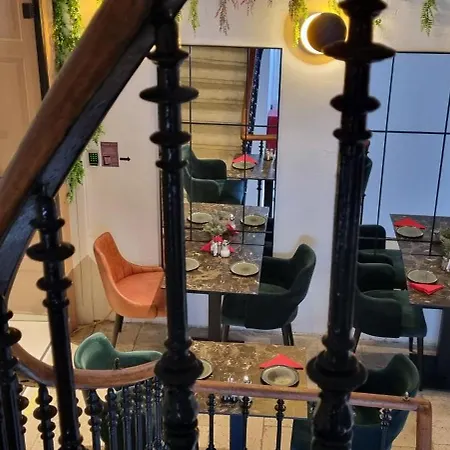 A Heritage 4* Σπλιτ