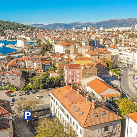 فندق A Heritage سبليت